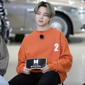 LE2 2Logo Orange Sweatshirt, Size Small